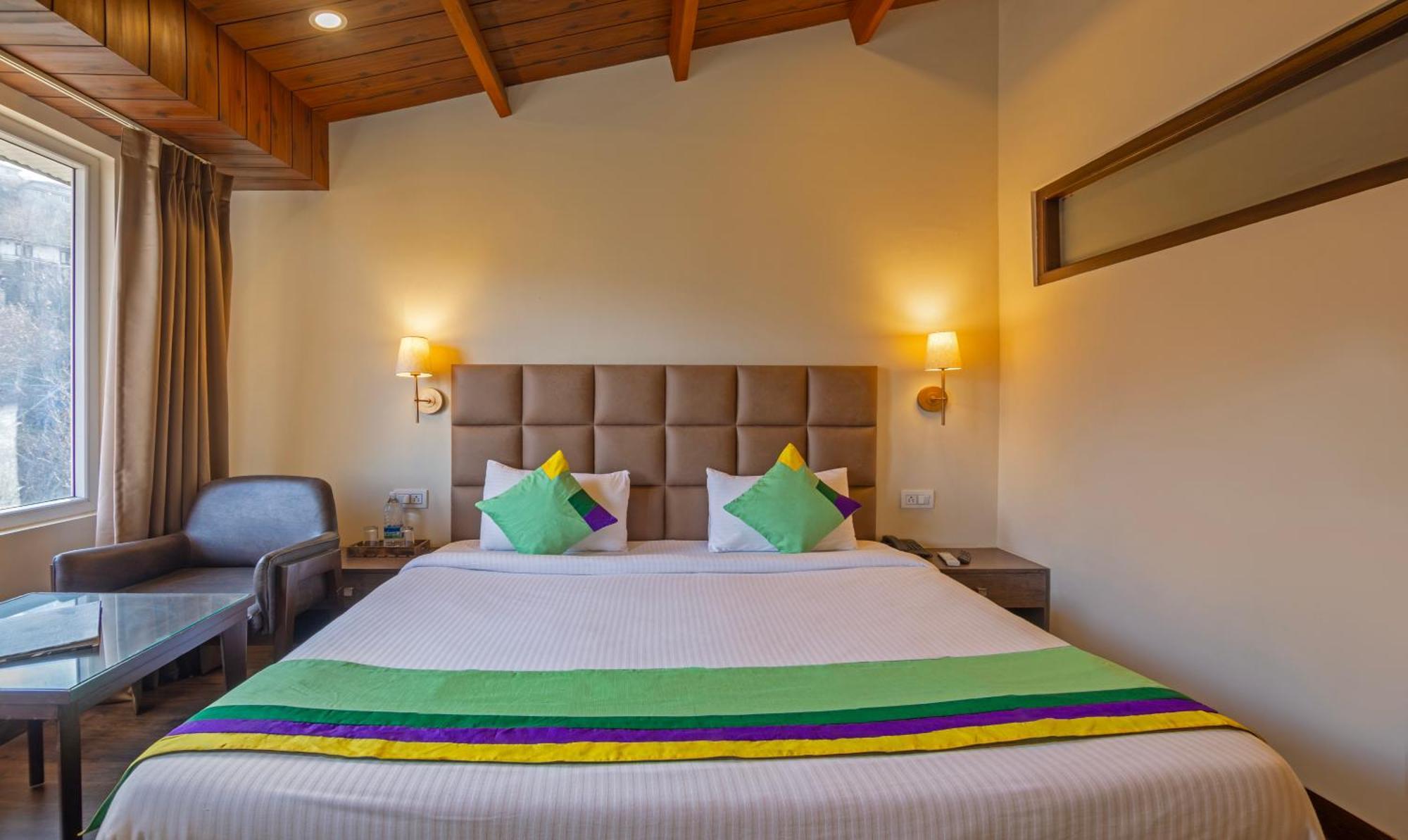 Treebo The Northern Retreat Resort With Mountain View Shimla Eksteriør billede